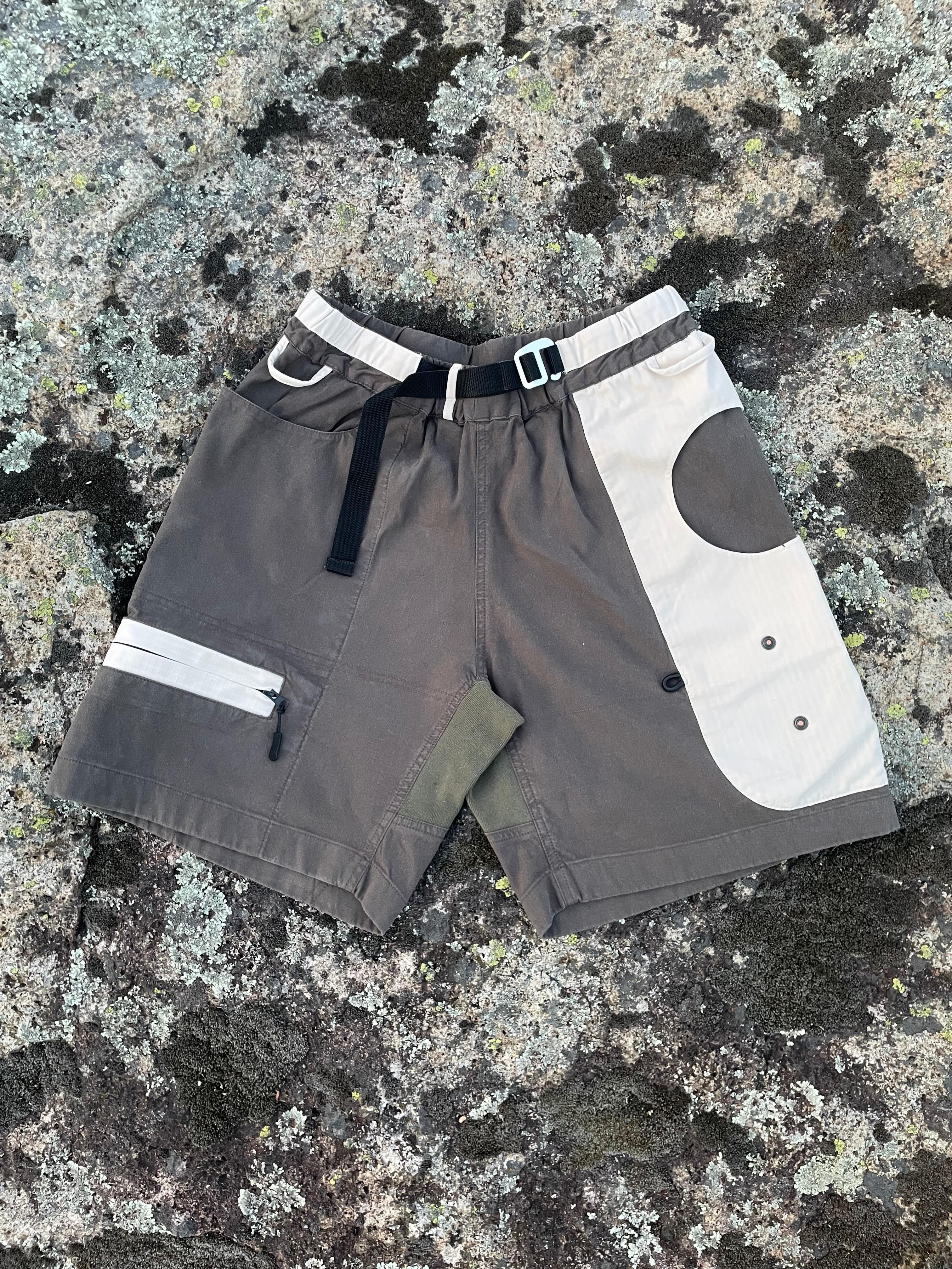 Shorts Marrone